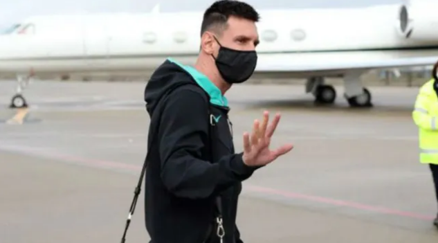 Messi se quedará unos días más en Rosario para recuperarse de una lesión en el tobillo | Deportes