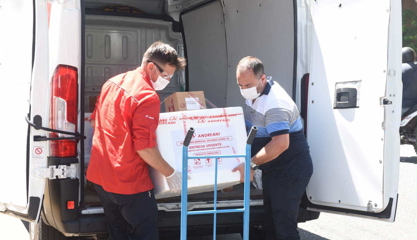 Javkin: "Llegaron las primeras dosis de la vacuna pero la pandemia no terminó" | Información General