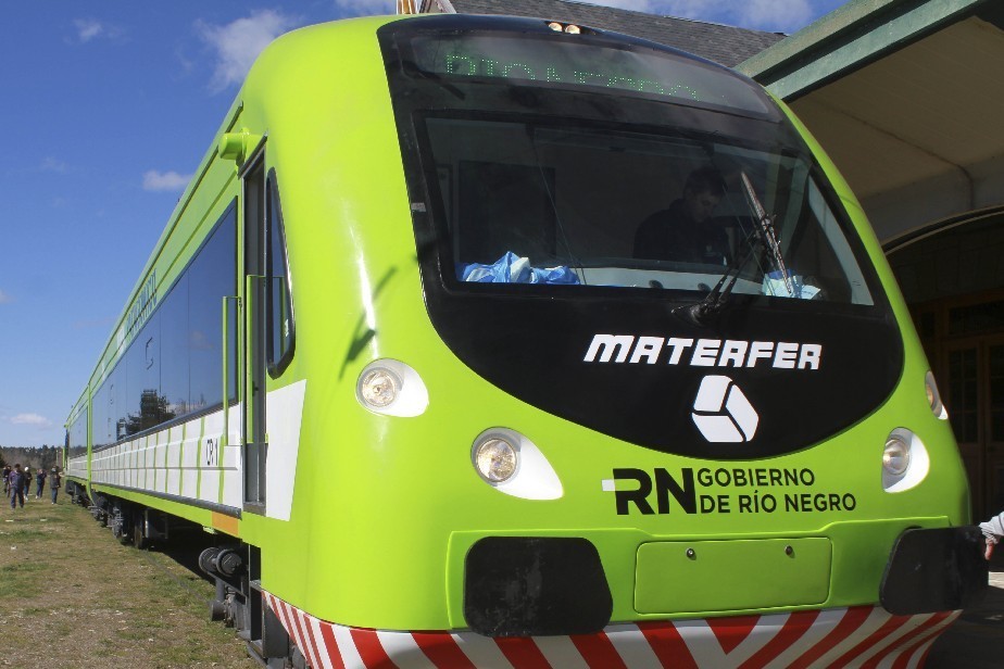 El Tren Patagónico vuelve a funcionar tras 9 meses | Información General