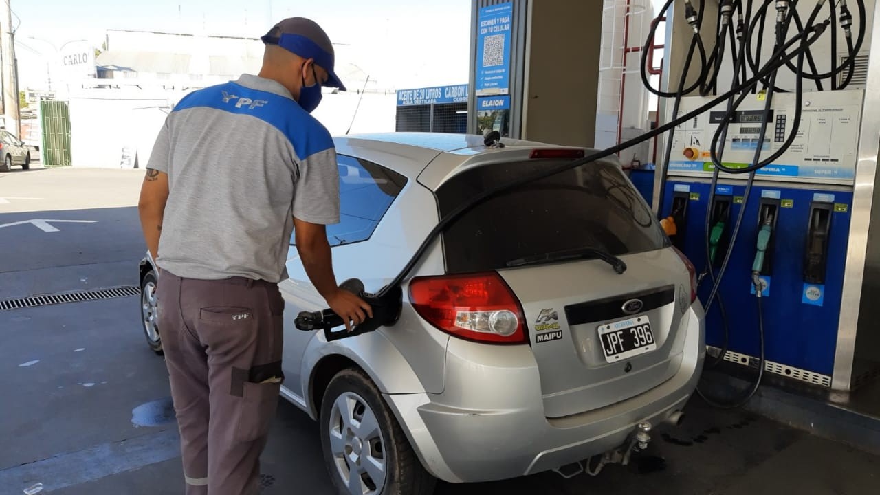 YPF despide el año con aumentos | Información General