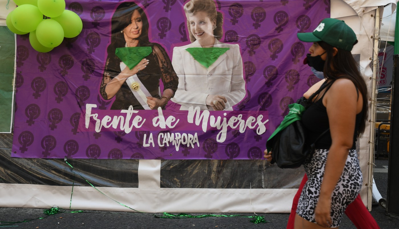 Campaña viral: "Dónde llamar si niegan el acceso al aborto legal" | Tecnología