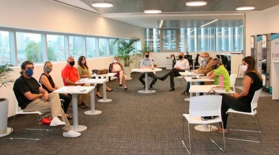 "Burbujas de hacinamiento con 30 alumnos": rechazo de gremio tras la reunión con gobierno porteño | Información General