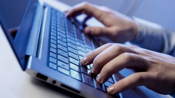 Enacom autorizó un nuevo aumento de 7% en telefonía fija y TV paga para pymes y cooperativas | Tecnología