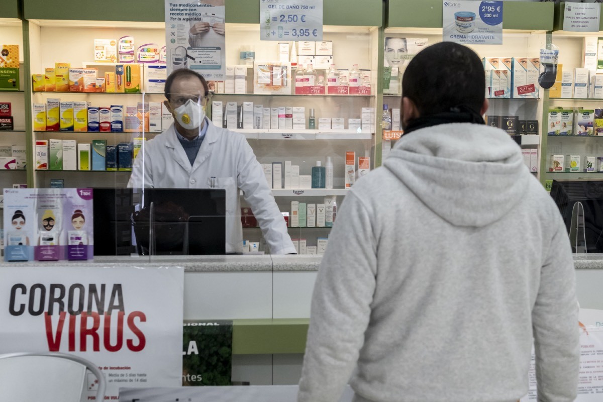 Farmacéuticos piden sumar a las farmacias a la campaña de vacunación contra el coronavirus | Información General
