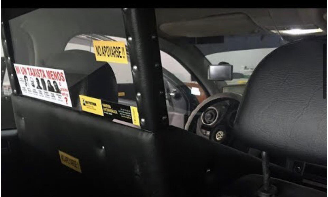Taxistas: “No estamos en contra de la mampara, pero hay que estudiar el tema” | Información General