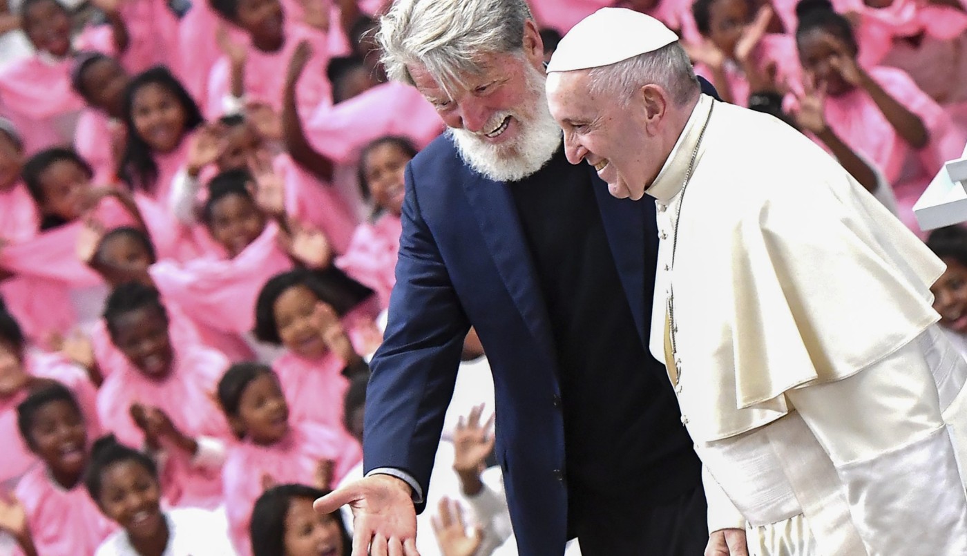 Un cura argentino es candidato al Premio Nobel de la Paz | Tecnología