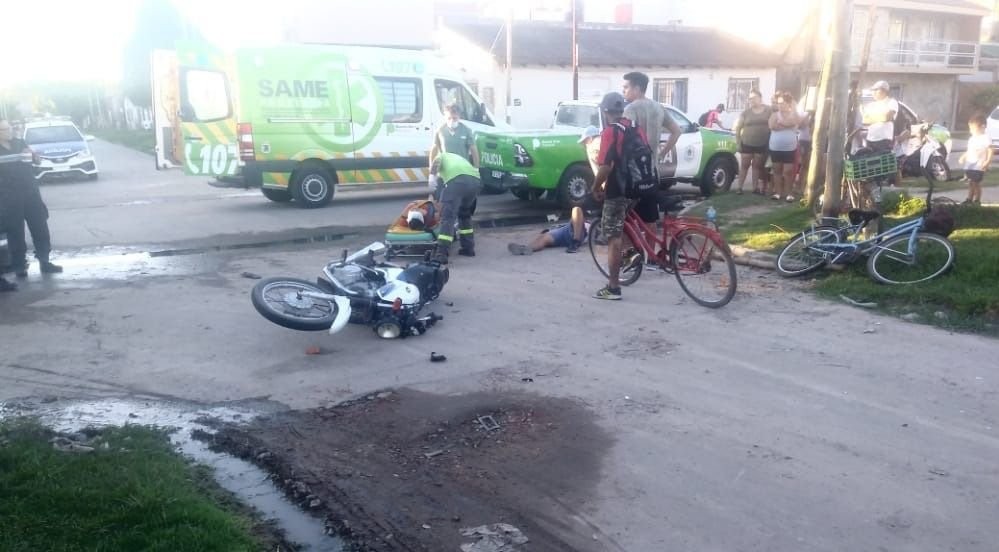 Un policía que manejaba alcoholizado chocó e hirió a dos personas | Información General