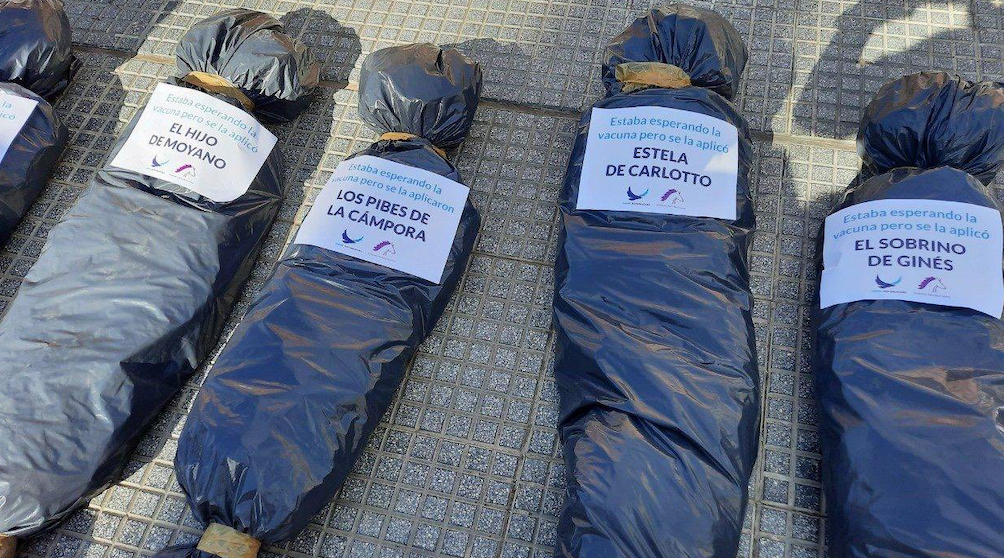 Bolsas mortuorias: denuncian a Bullrich y referentes del PRO | Información General