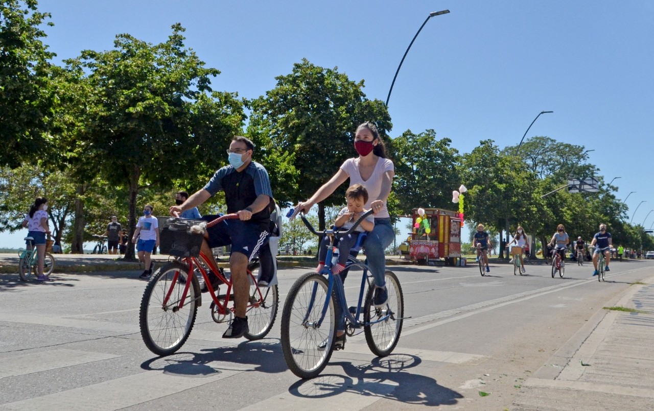 Rosario tendrá su primera Calle Recreativa nocturna el domingo | Rosario y la región