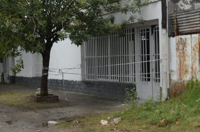 Balearon el frente de un salón de fiestas y asesinaron a un joven de 18 años | Rosario y la región