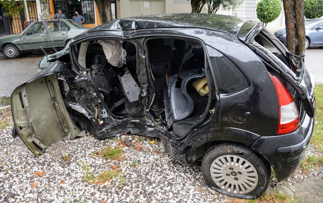 El choque en el que murieron un papá y su hijito se habría producido en medio de una picada de autos | Rosario y la región
