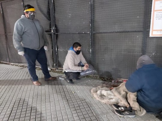Voluntariado: Municipio, Universidad y organizaciones lanzan convocatoria para censar a personas en situación de calle | Rosario y la región