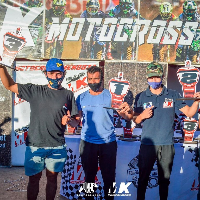 Conmoción por la muerte del “Wey” Zapata, el corredor de motocross que competía sin un brazo | Deportes