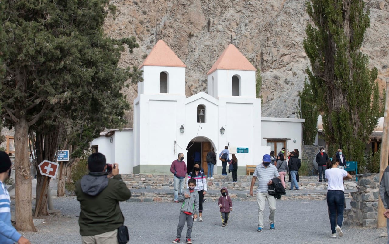 Con cumplimiento de protocolos en todo el país, 1.9 millones de turistas viajaron en Semana Santa | Información General