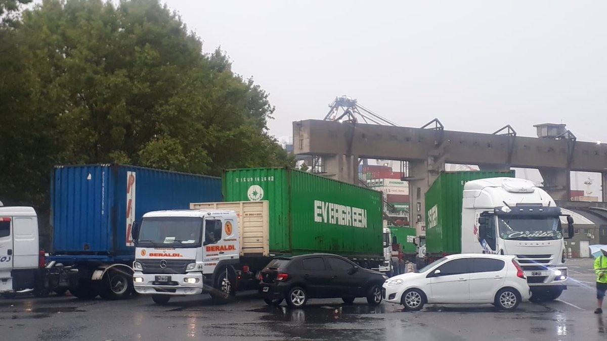Caos en la terminal 5: segundo día del paro en el Puerto de Buenos Aires | Información General