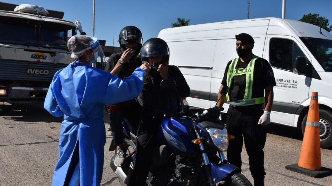 La provincia refuerza los controles vehiculares en los accesos interprovinciales y en horarios de circulación restringidos | Información General