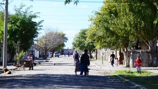 Brutal ataque en Viedma: su expareja la agredió y la tiró del vehículo en marcha | Información General