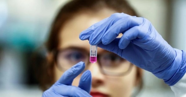 Hallan un tratamiento con anticuerpos para acabar con todas las variantes del coronavirus | Información General