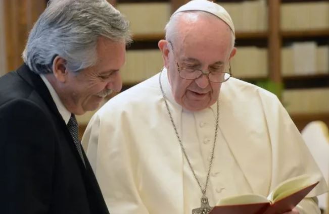 Alberto Fernández se reunió con el Papa Francisco en el Vaticano (1) | Información General