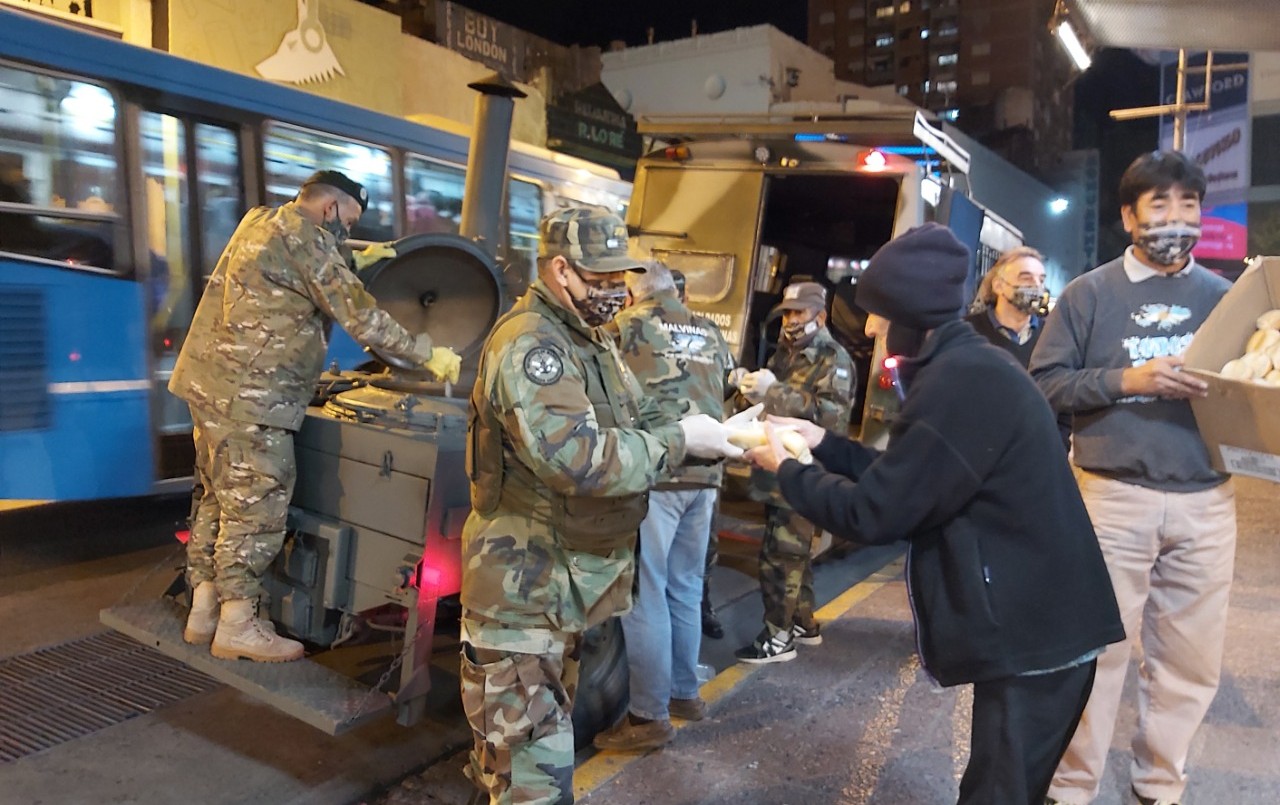 El Municipio lanzó el Operativo Invierno para asistir a personas en situación de calle | Rosario y la región