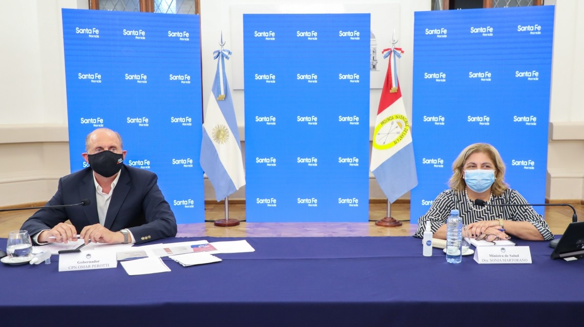 Perotti y la ministra de Salud, Sonia Martorano, analizaron la situación sanitaria provincial | Rosario y la región