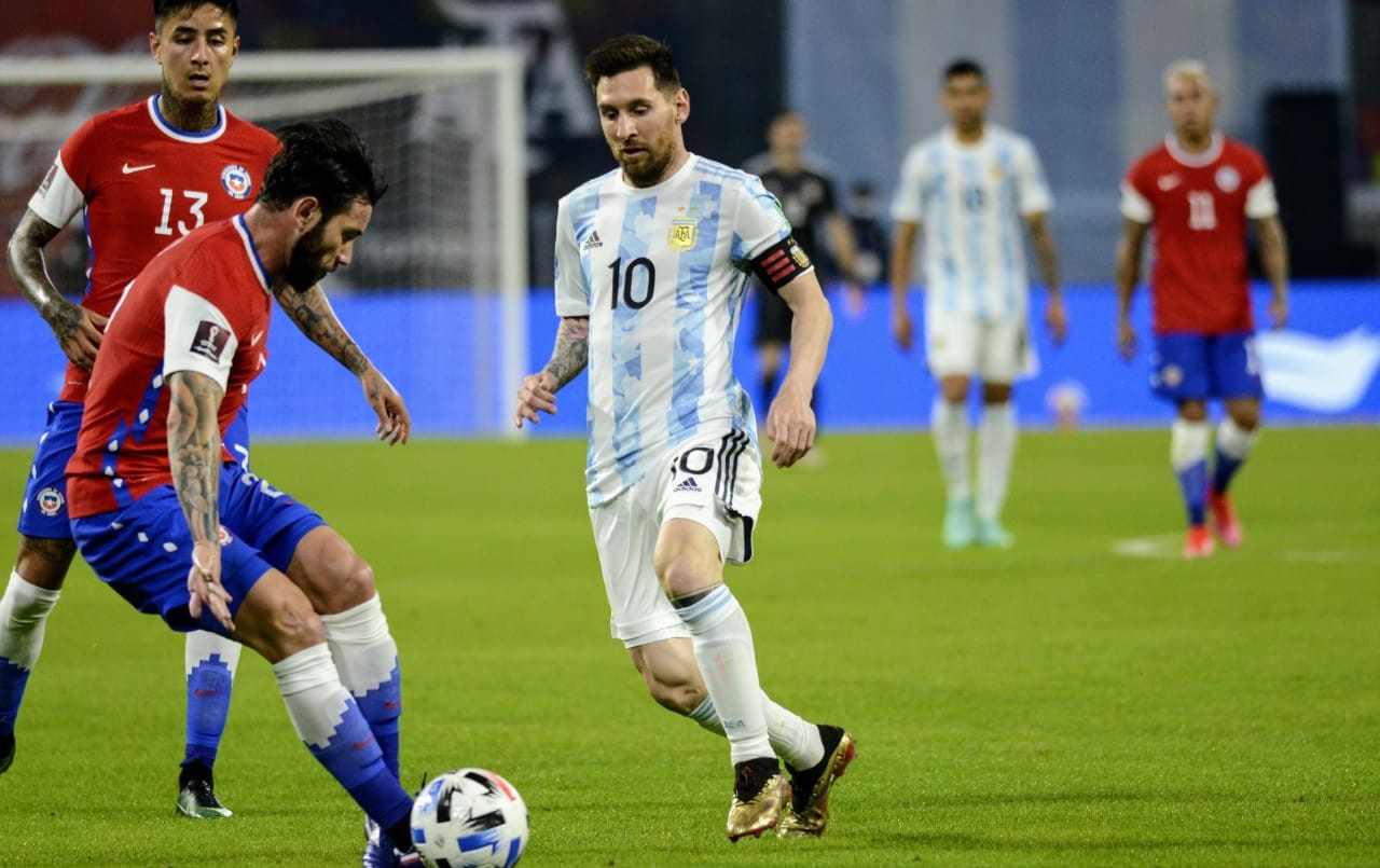 Eliminatorias: Argentina volvió al ruedo con un empate ante Chile | Deportes