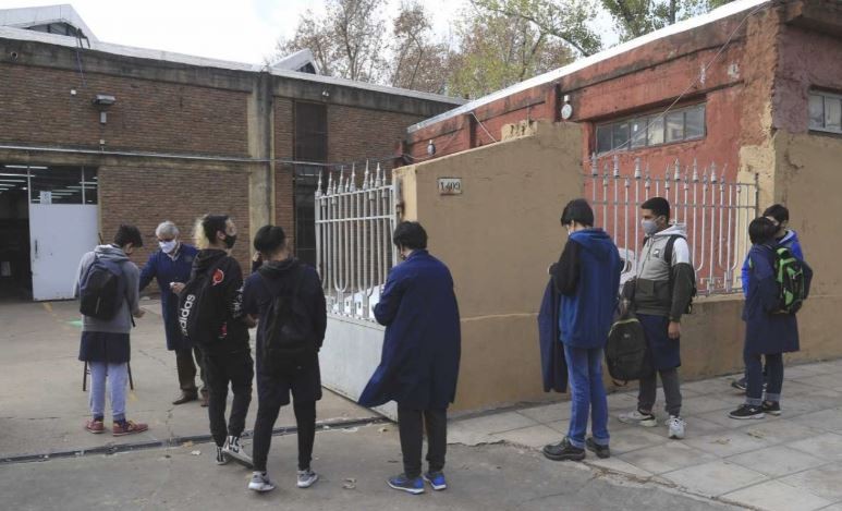 En Buenos Aires: más de 3 millones de alumnos regresan a las clases presenciales | Información General