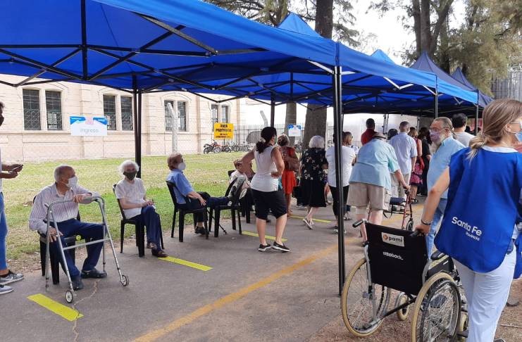 Brusco descenso de la aplicación de vacunas contra el Covid-19 desde el inicio de semana | Rosario y la región