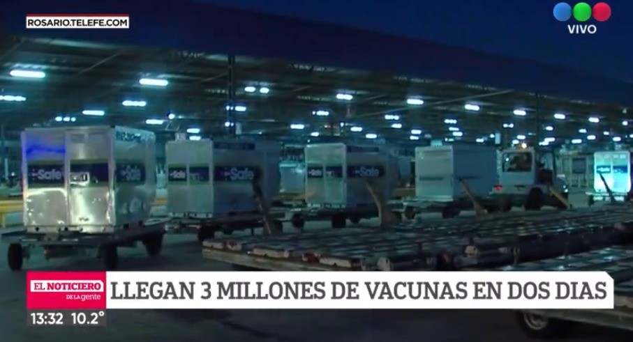 Llegan 1.134.000 dosis de vacunas AstraZeneca desde Estados Unidos | Información General