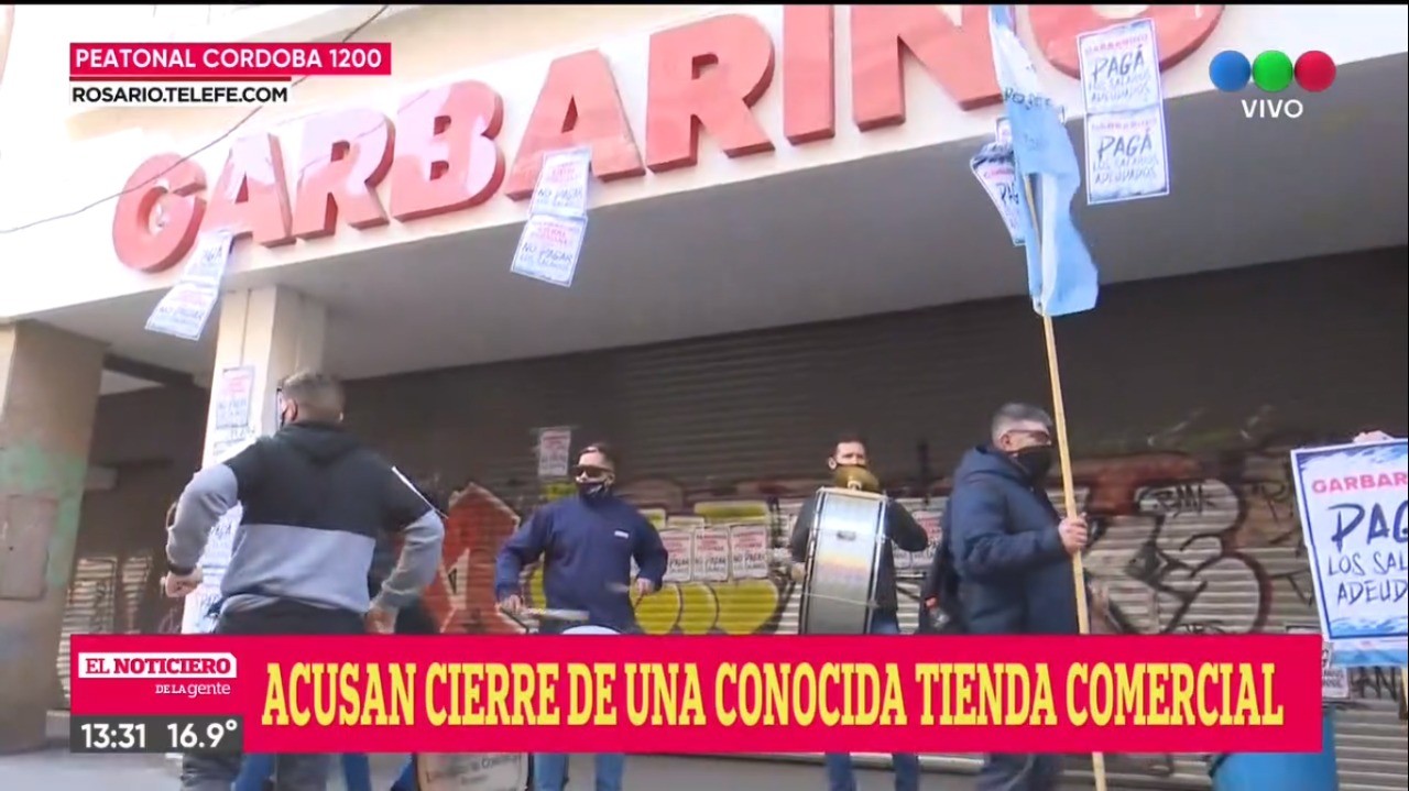 Movilización en el microcentro por los trabajadores de Garbarino | Rosario y la región