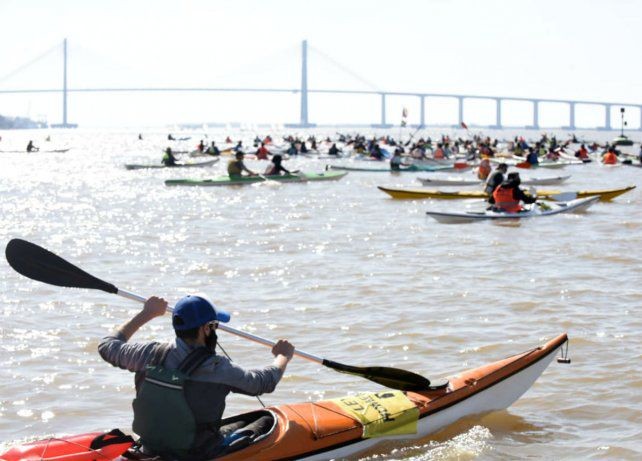 Organizan travesía de kayaks desde Rosario a Buenos Aires por la Ley de Humedales | Rosario y la región