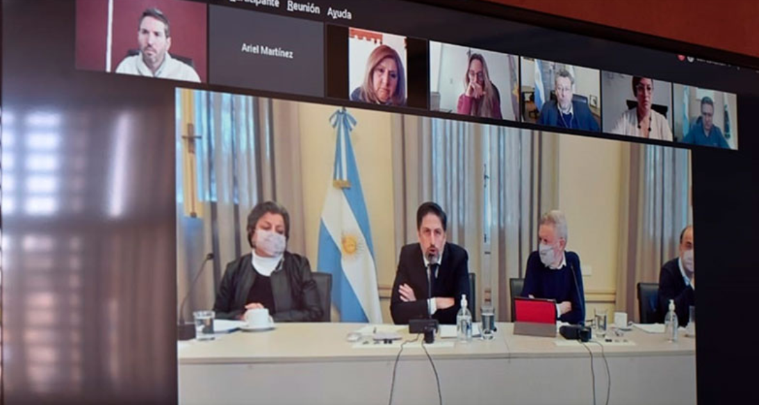 Tendrán clases en febrero los que alumnos que no aprueben el 70% de los contenidos | Información General