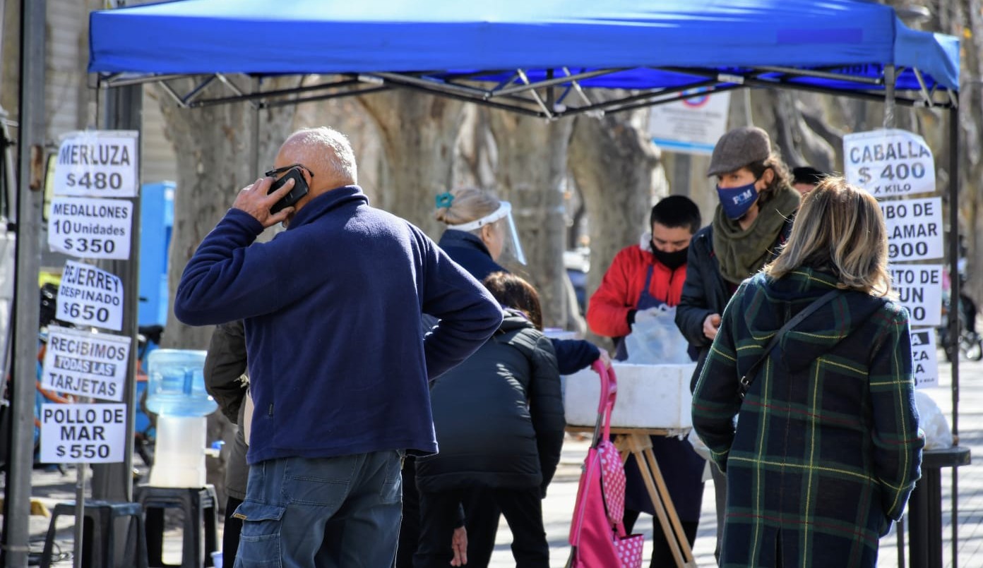 Volvió la pescadería móvil con precios populares | Rosario y la región