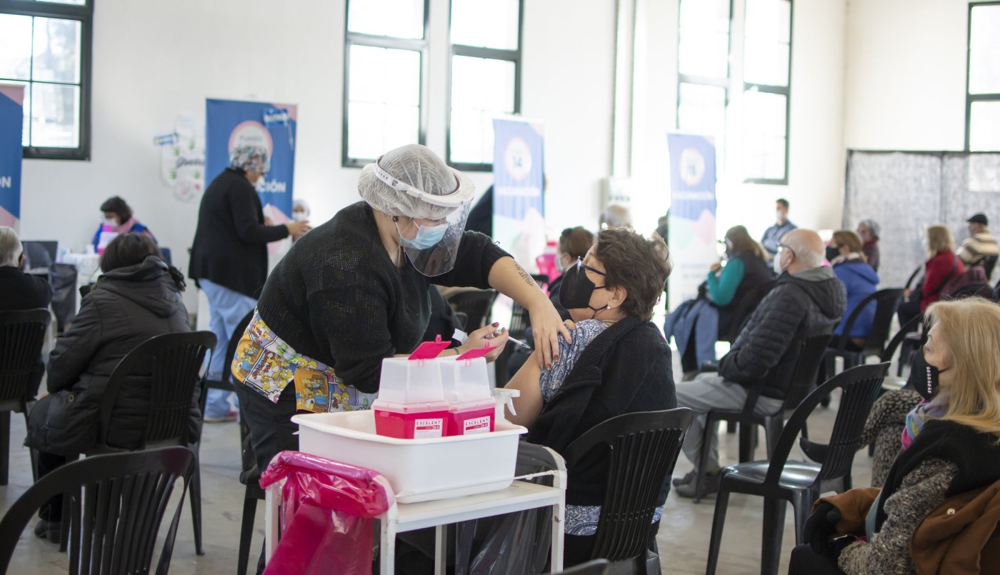 Coronavirus: jueves con 278 contagios y 12 muertes en Rosario | Rosario y la región