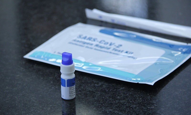 La UNR entregó kits de testeos de Covid-19 a escuelas medias | Rosario y la región