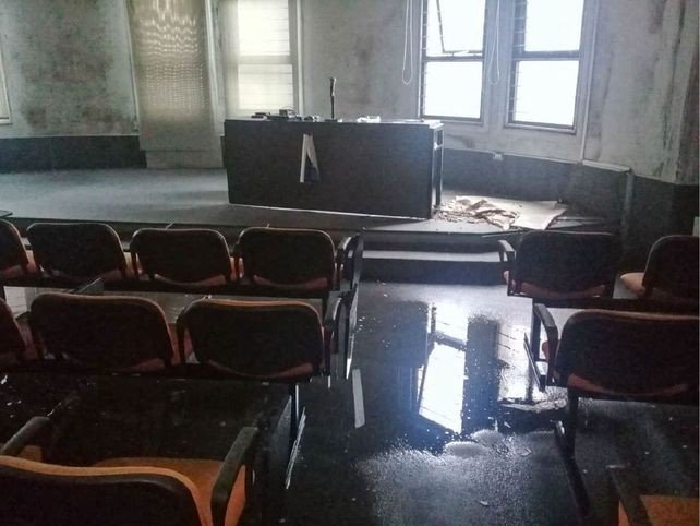 La UNR intimó a la empresa que debe terminar la reparación de los techos de Ciencias Médicas | Rosario y la región