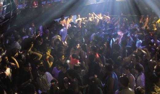 Coronavirus: regulaciones especiales para los boliches, viajes y eventos masivos | Información General