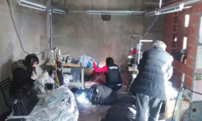 La AFIP lanzó una línea gratuita para denunciar casos de trata, explotación infantil y servidumbre | Servicios