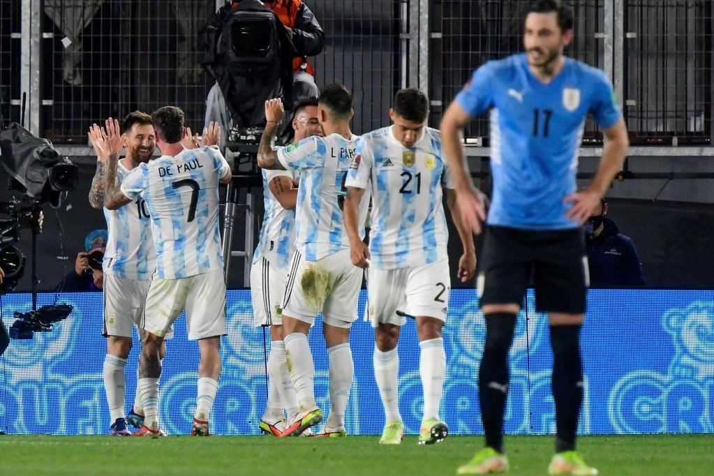Argentina mostró su mejor fútbol, goleó a Uruguay y dio otro gran paso hacia Qatar 2022 | Deportes