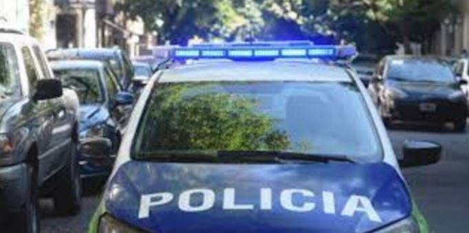 Un día de furia en Tolosa: pidieron un remis, se pelearon con el conductor, luego con la Policía y terminaron presos | Información General