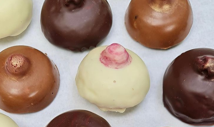 Tetas de chocolate, la propuesta de Narda Lepes para el Día de la Madre | Tecnología