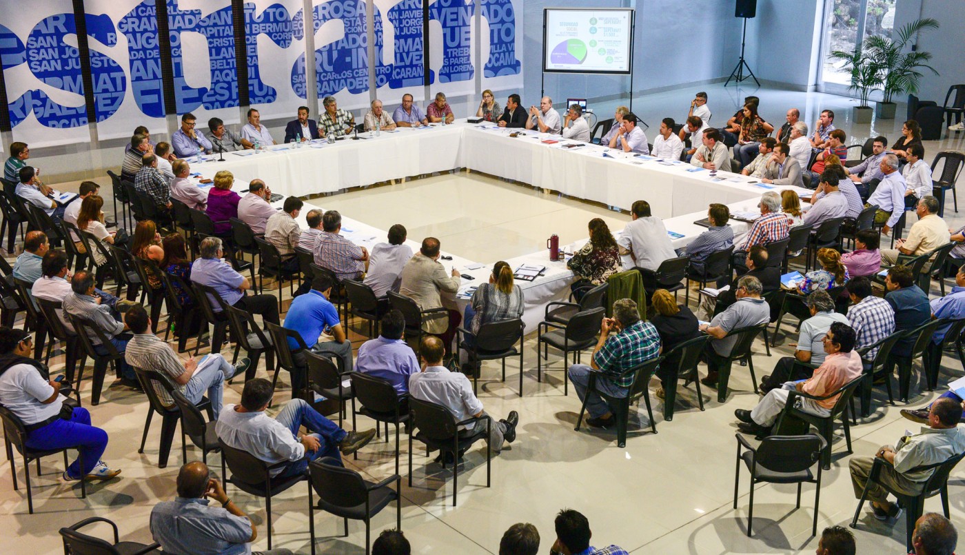 FESTRAM acordó la política salarial con un 52% al mes de diciembre | Información General