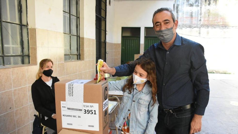 Pablo Javkin: “Ojalá que aumente la participación de la gente respecto a las PASO” | Rosario y la región