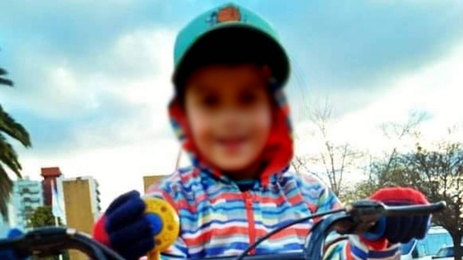 Abuelo de Lucio dijo que "tenían que depositar" dinero para poder ver al nene | Información General