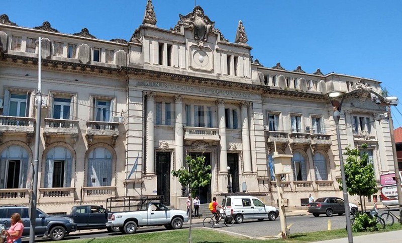 Ciudad de Santa Fe: realizaron una nueva inspección a la sede del Ministerio de Seguridad | Rosario y la región
