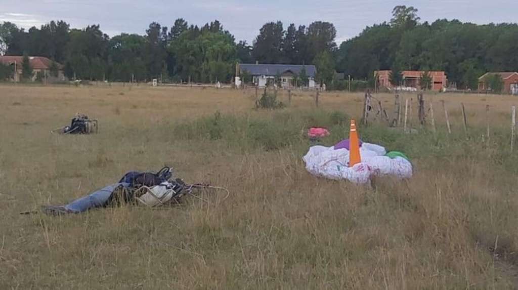 Chocaron dos parapentes en La Plata: murió uno de los tripulantes | Información General