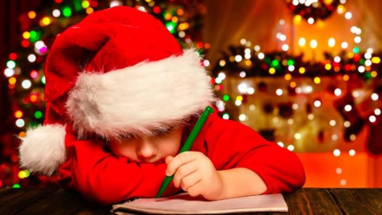 Un chico con autismo emocionó a su moza preferida con una postal de Navidad | Información General