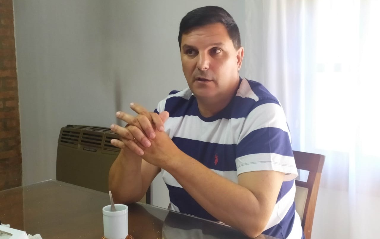 El intendente de Roldán encontró un micrófono en su oficina | Rosario y la región