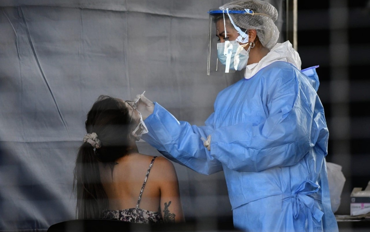 Tercera ola: 750 nuevos casos en la provincia; récord en los últimos 6 meses | Rosario y la región