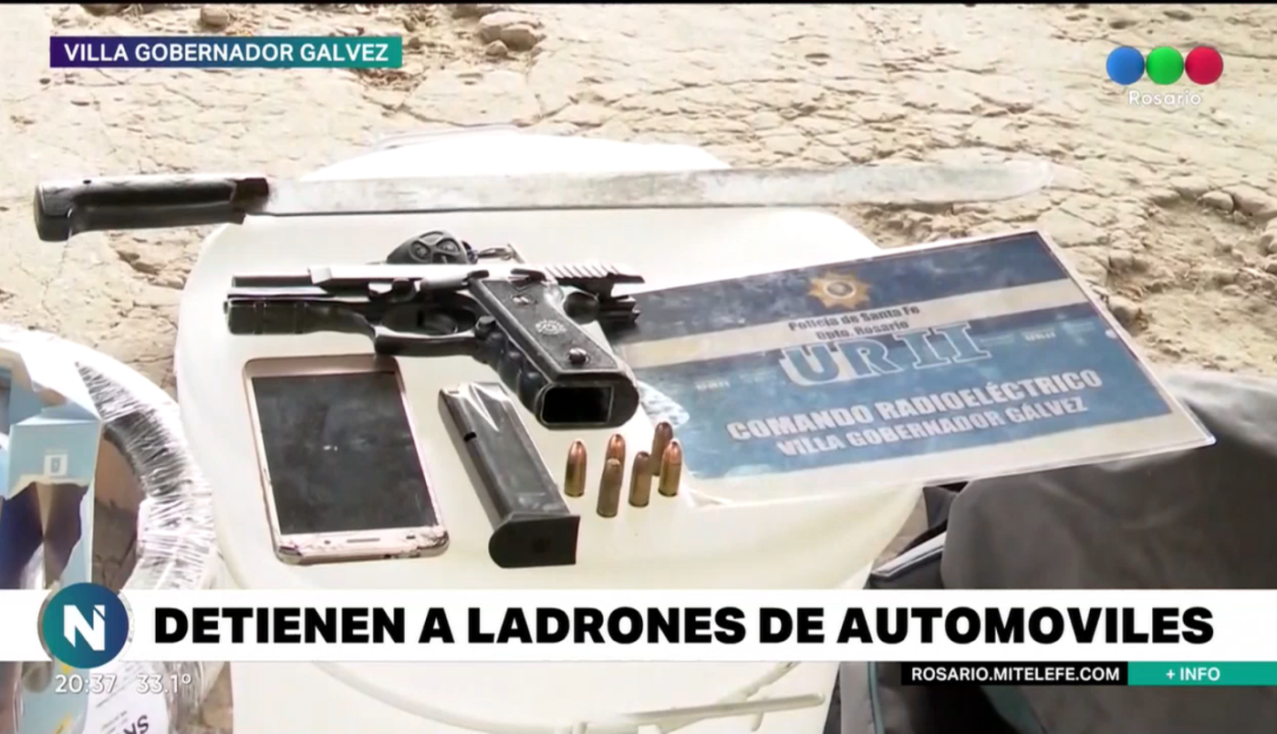 En distintos procedimientos recuperaron autos robados y secuestraron 190 kilos de hojas de coca | Rosario y la región